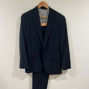 BANANA REPUBLIC NAVY SLIM FIT STRETCH SUIT 38S